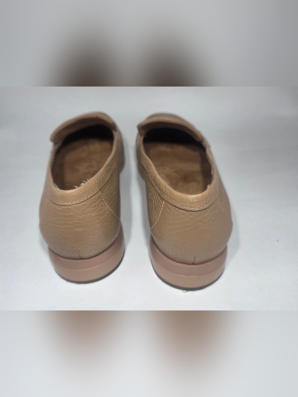 Vionic Women’s Loafers US 8 Tan Leather Comfort Flats Orthopedic Slip On Shoes - Picture 2 of 10